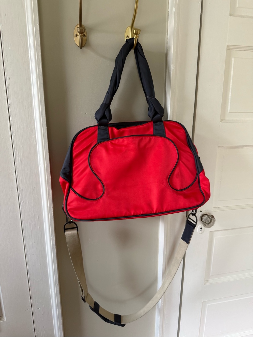 Lululemon | Workout Big Duffle Weekender Bag